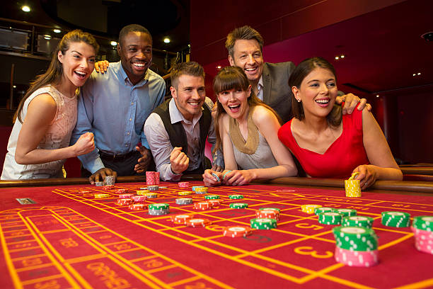 Dragon Tiger card game interface showing player and banker positions with rapid settlement
